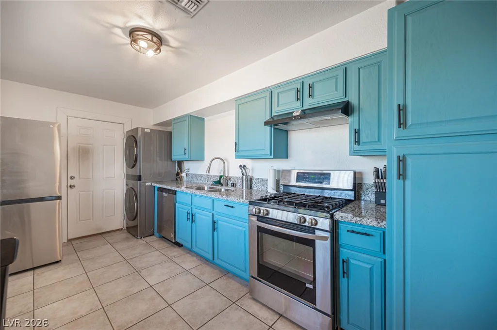 524 Alexander, Las Vegas, NV 89106
