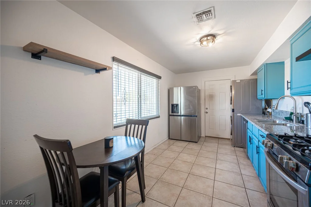 524 Alexander, Las Vegas, NV 89106