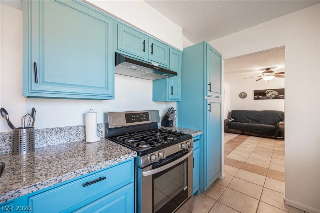 524 Alexander, Las Vegas, NV 89106