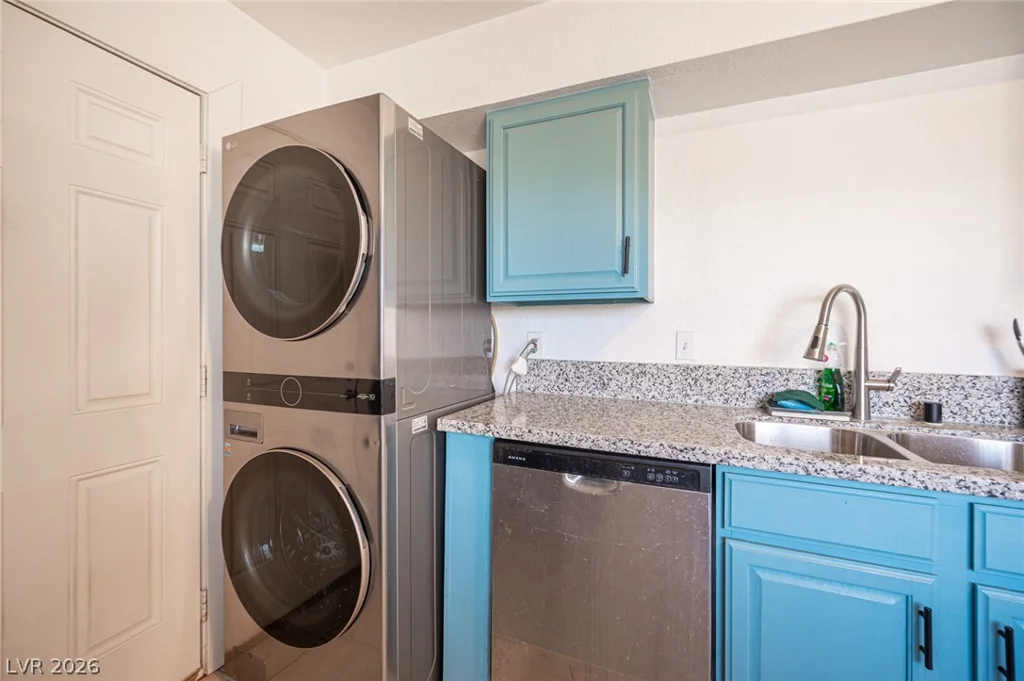 524 Alexander, Las Vegas, NV 89106