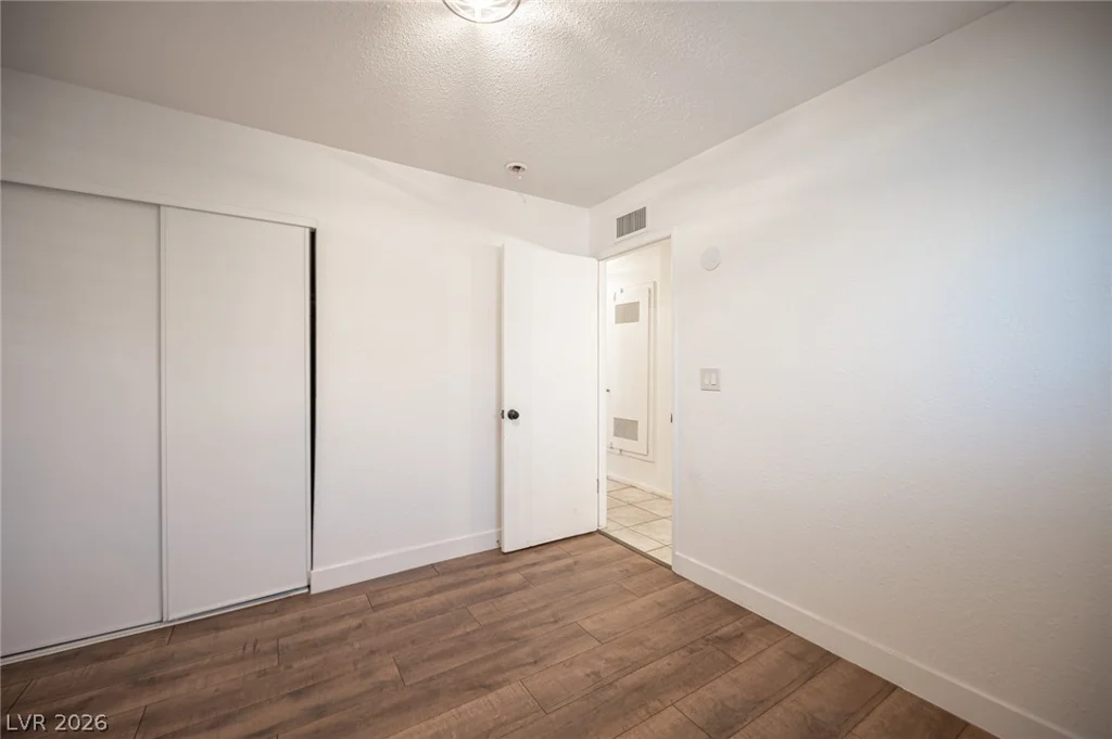524 Alexander, Las Vegas, NV 89106