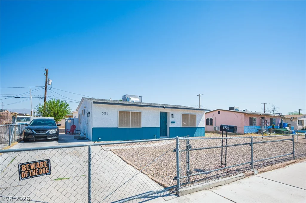 524 Alexander, Las Vegas, NV 89106