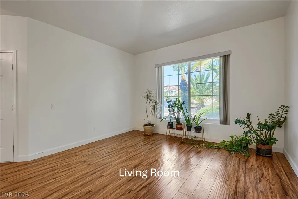 310 Dazzling, Henderson, NV 89012