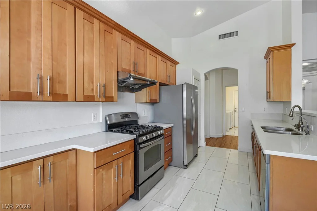 310 Dazzling, Henderson, NV 89012