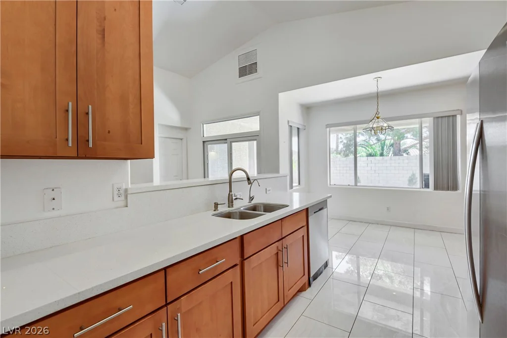 310 Dazzling, Henderson, NV 89012