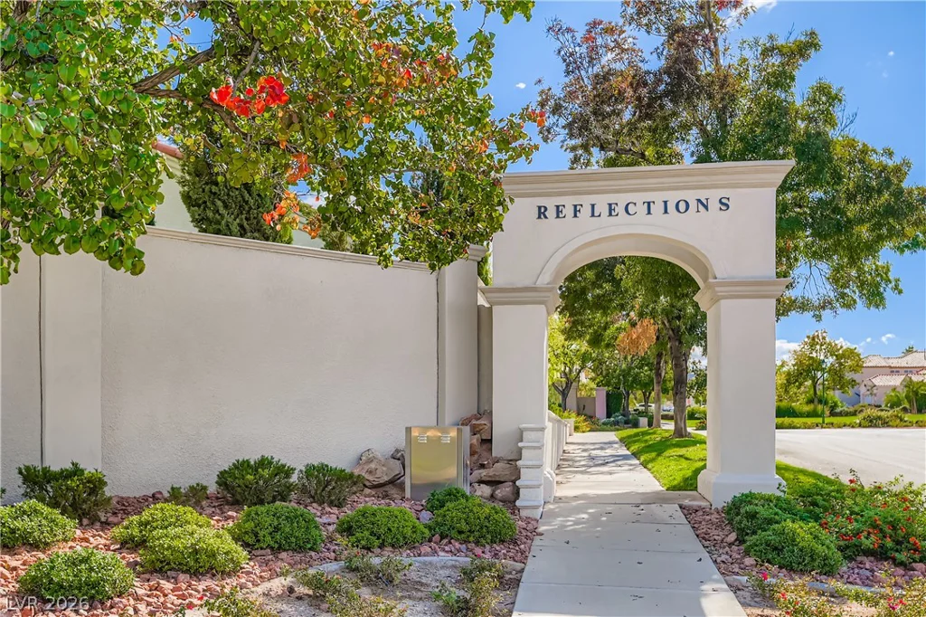 310 Dazzling, Henderson, NV 89012