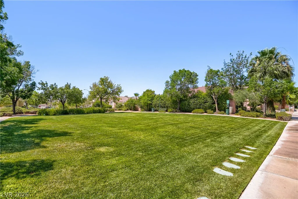310 Dazzling, Henderson, NV 89012