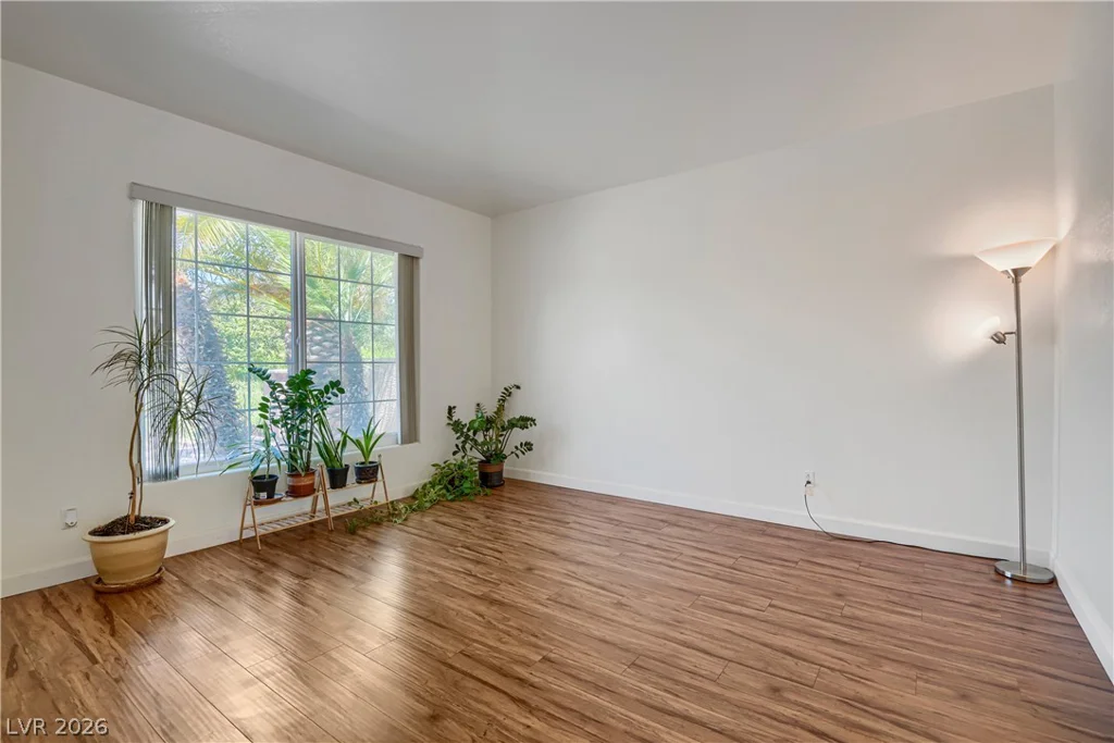 310 Dazzling, Henderson, NV 89012