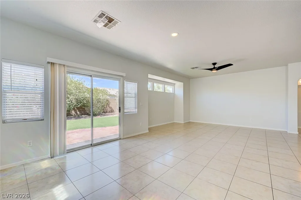 4126 Farmdale, North Las Vegas, NV 89031