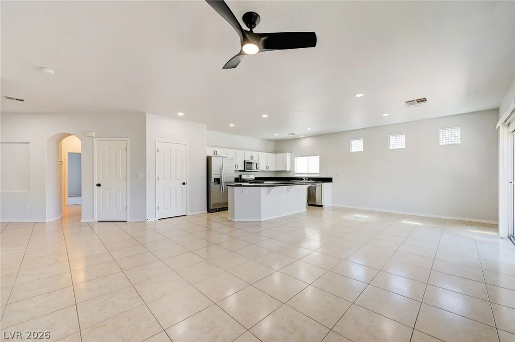 4126 Farmdale, North Las Vegas, NV 89031