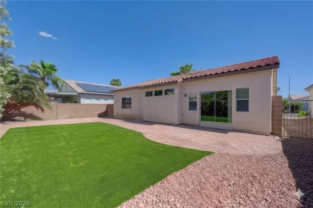 4126 Farmdale, North Las Vegas, NV 89031