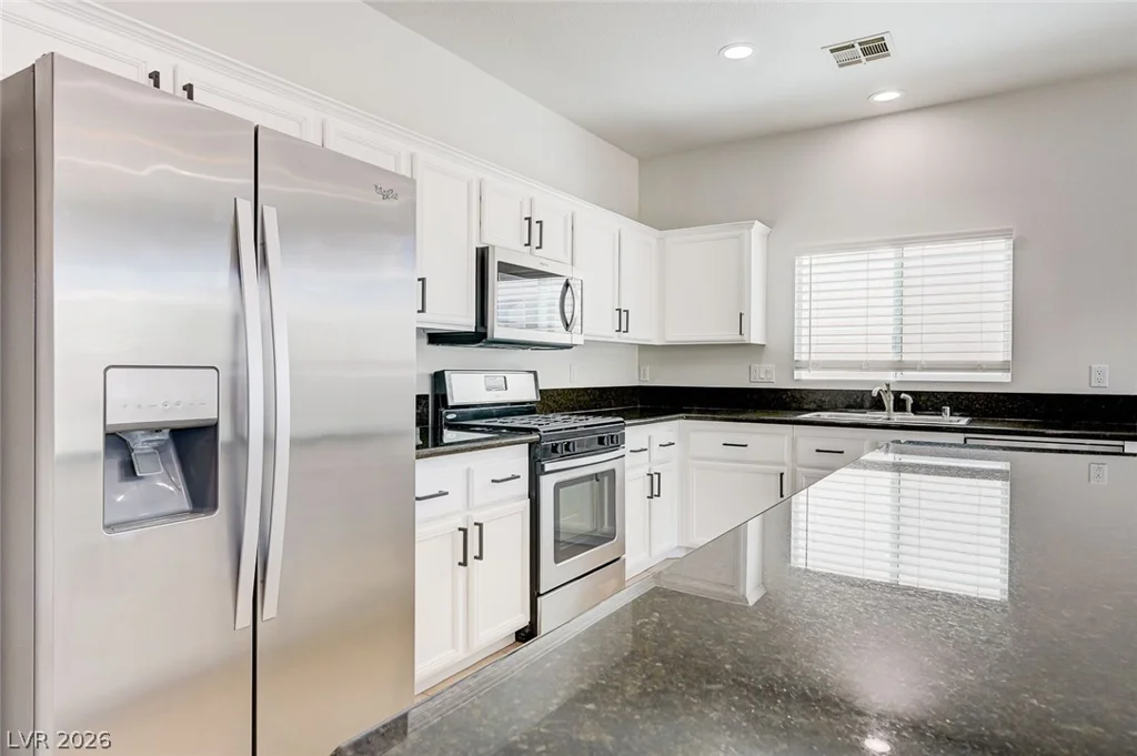4126 Farmdale, North Las Vegas, NV 89031
