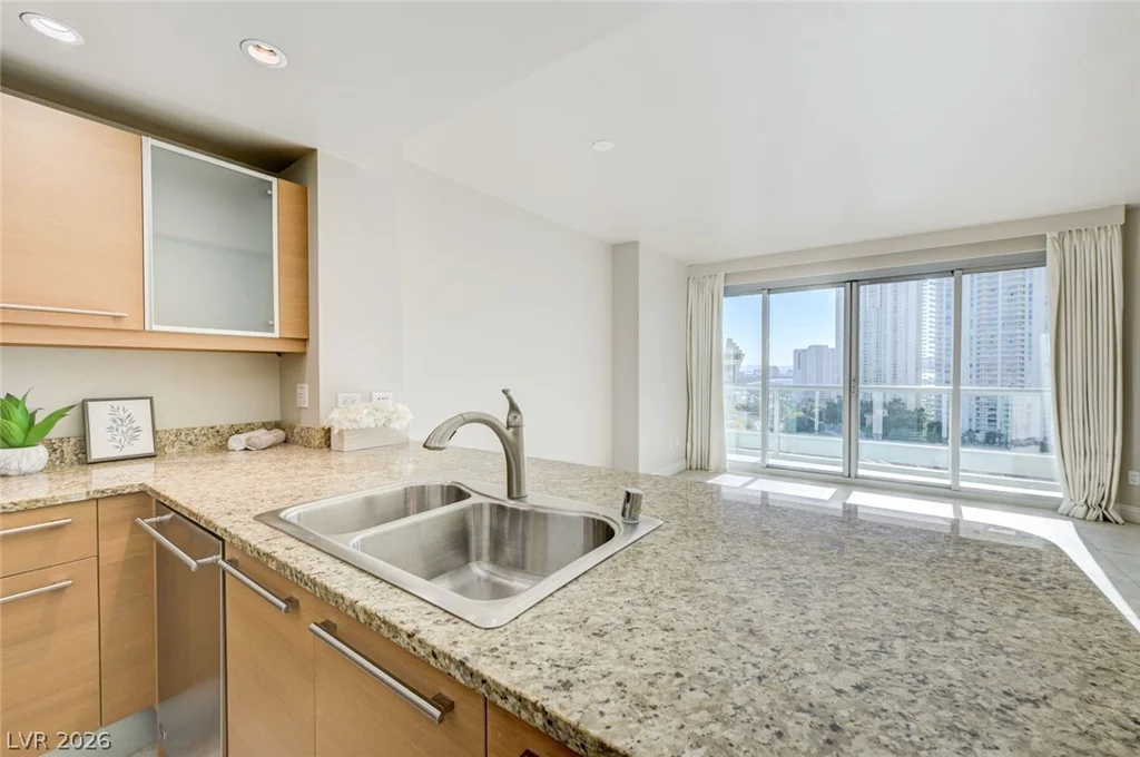 222 Karen, Las Vegas, NV 89109