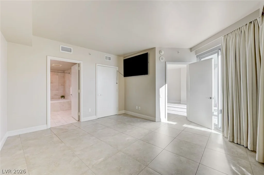 222 Karen, Las Vegas, NV 89109