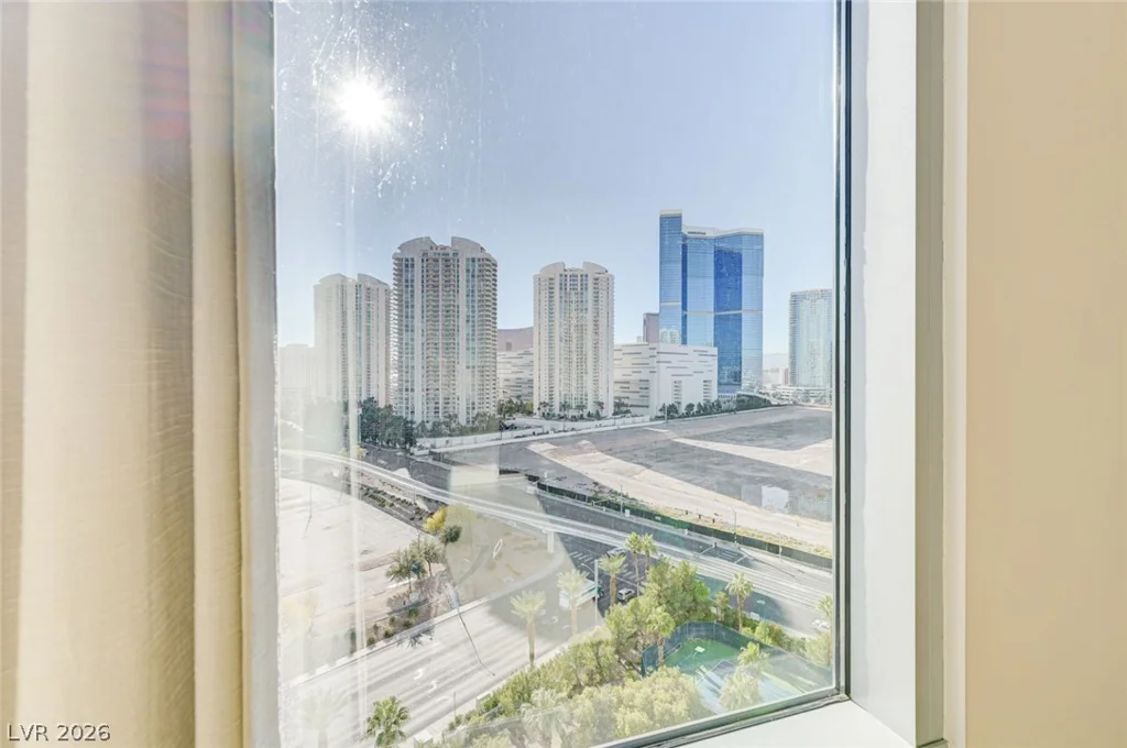 222 Karen, Las Vegas, NV 89109