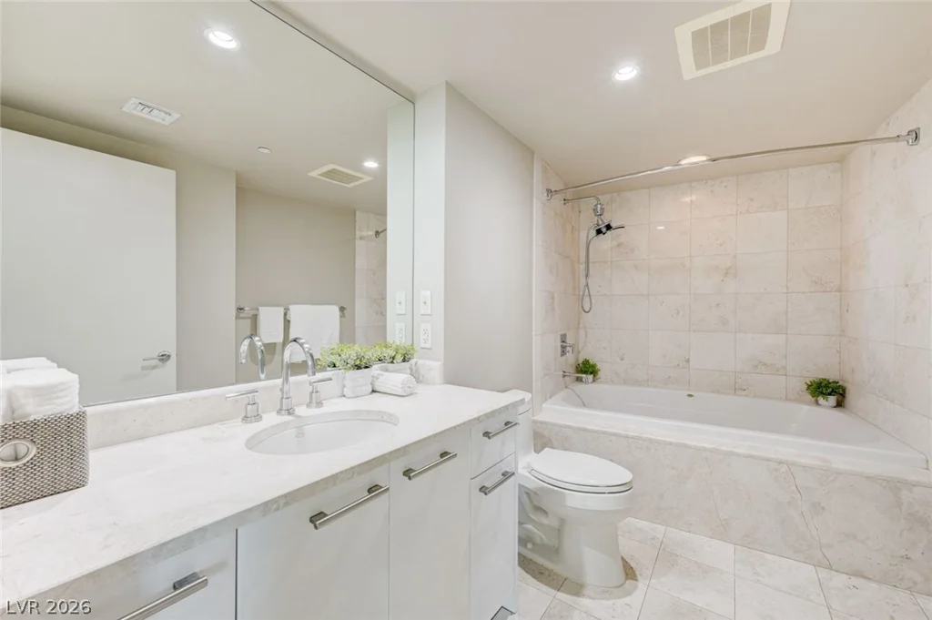 222 Karen, Las Vegas, NV 89109