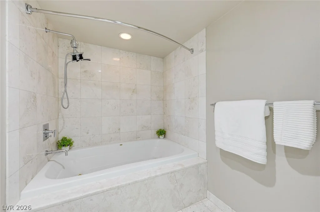 222 Karen, Las Vegas, NV 89109