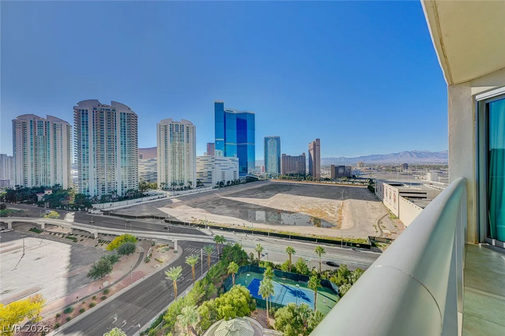 222 Karen, Las Vegas, NV 89109