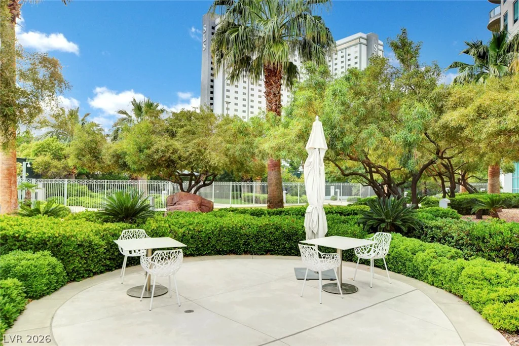 222 Karen, Las Vegas, NV 89109