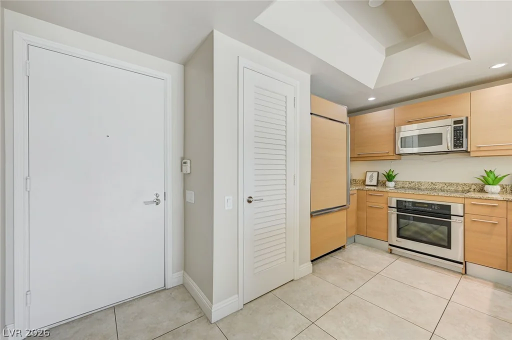 222 Karen, Las Vegas, NV 89109