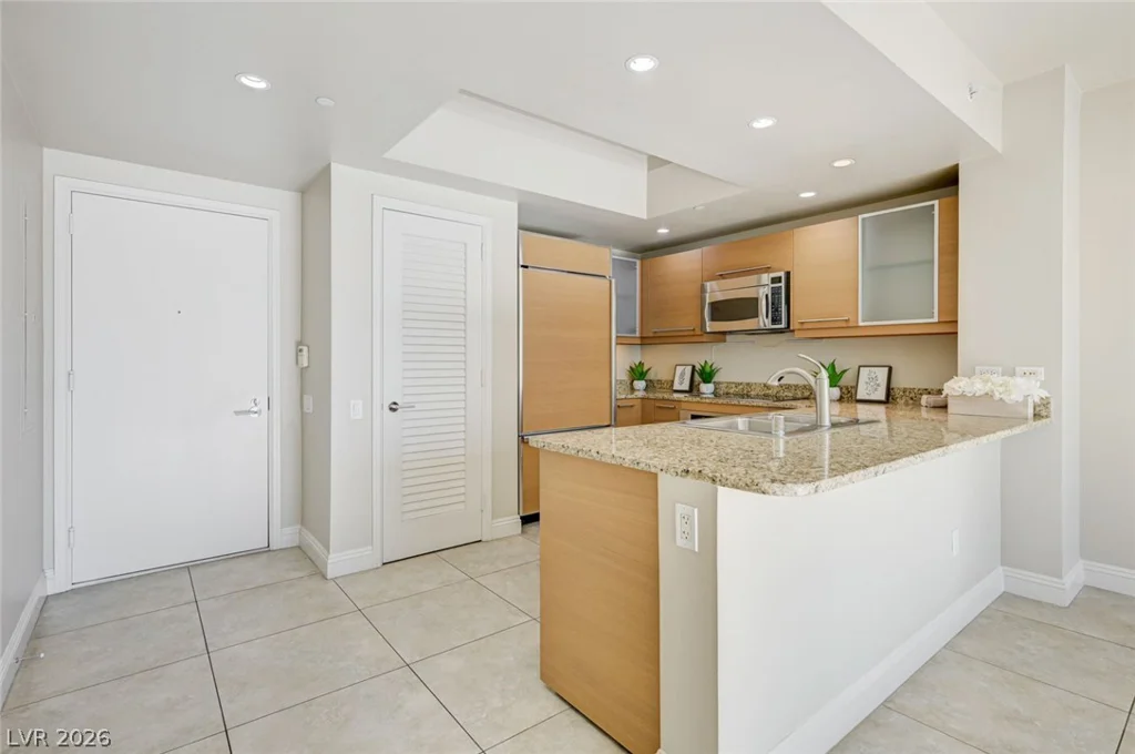 222 Karen, Las Vegas, NV 89109