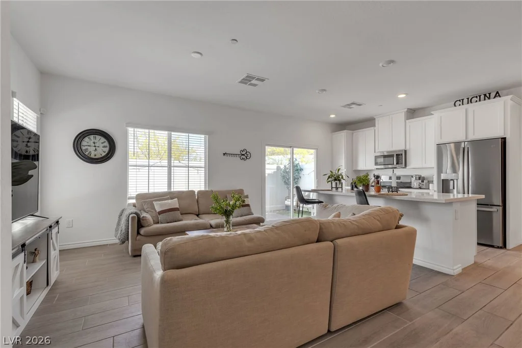 236 Callen Falls, Henderson, NV 89011
