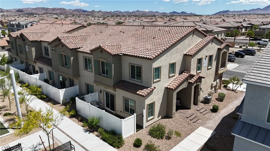 236 Callen Falls, Henderson, NV 89011