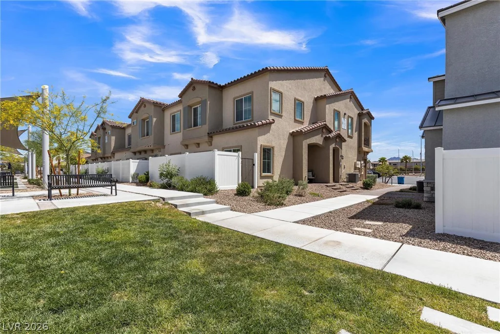 236 Callen Falls, Henderson, NV 89011