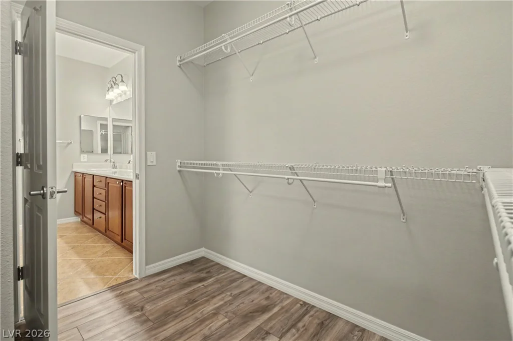2127 Waterton Rivers, Henderson, NV 89044