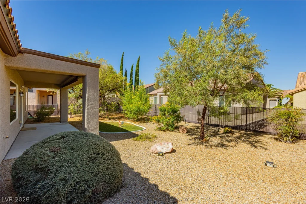 2127 Waterton Rivers, Henderson, NV 89044