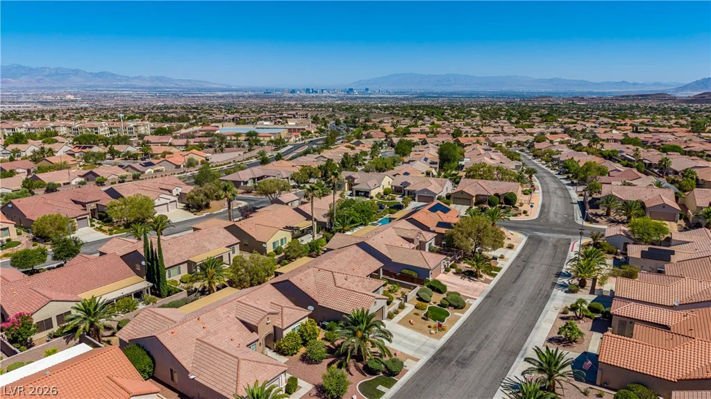 2127 Waterton Rivers, Henderson, NV 89044