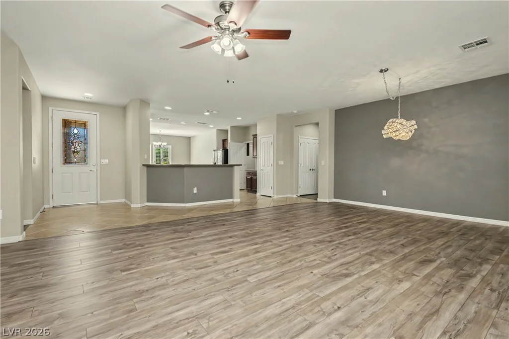 2127 Waterton Rivers, Henderson, NV 89044