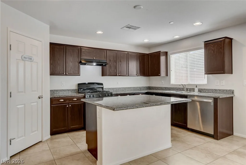 6324 Patriot Wave, North Las Vegas, NV 89031