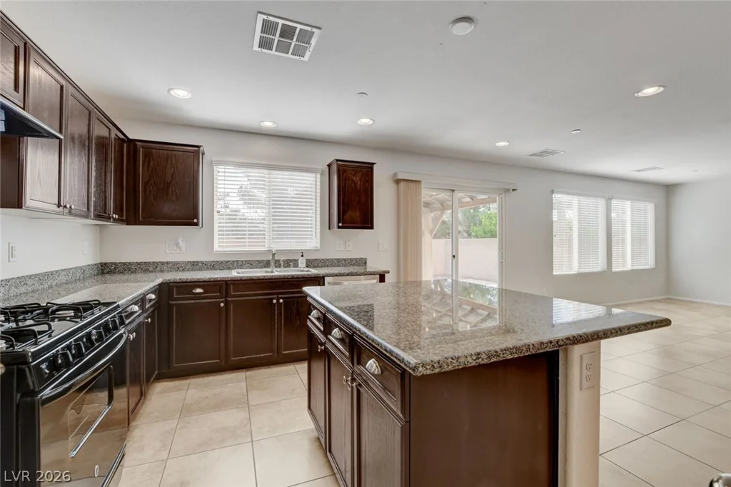 6324 Patriot Wave, North Las Vegas, NV 89031