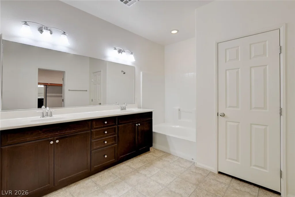 6324 Patriot Wave, North Las Vegas, NV 89031