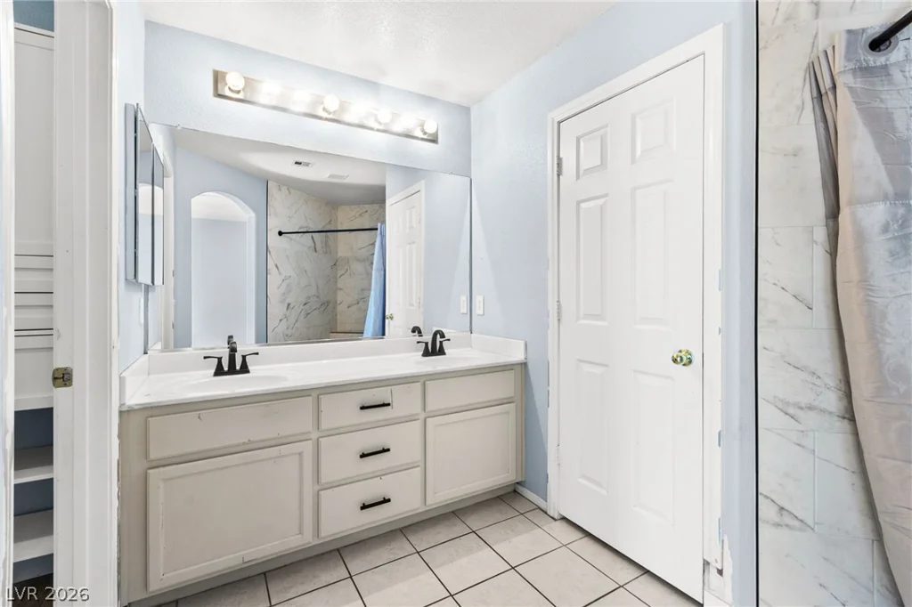 8117 Lilac Harbor, Las Vegas, NV 89143