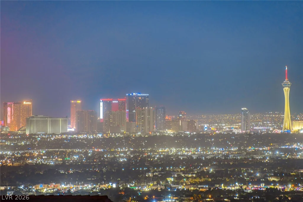 1881 Claudine, Las Vegas, NV 89156