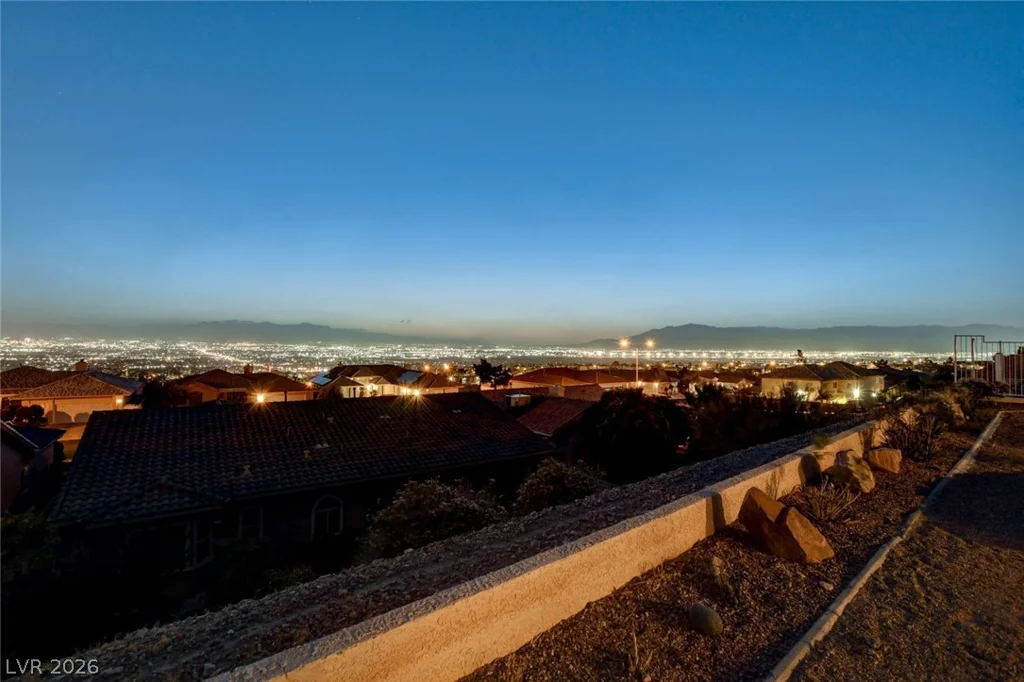 1881 Claudine, Las Vegas, NV 89156