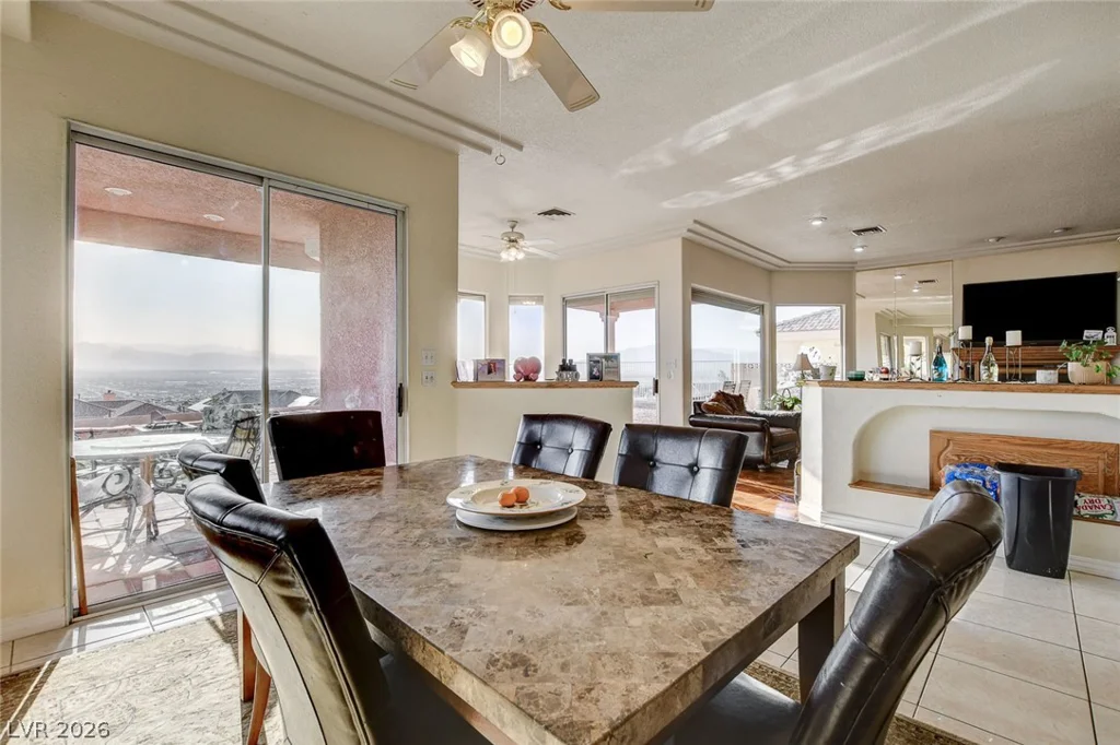 1881 Claudine, Las Vegas, NV 89156
