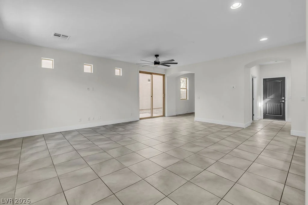 6983 Bering Strait, Las Vegas, NV 89179