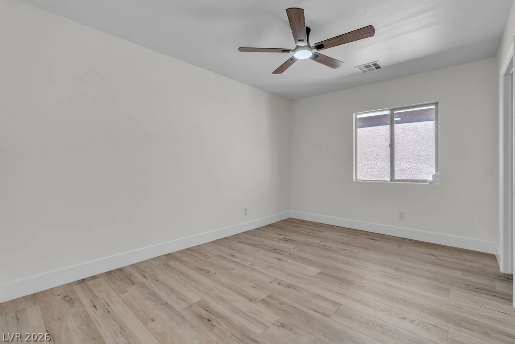 6983 Bering Strait, Las Vegas, NV 89179