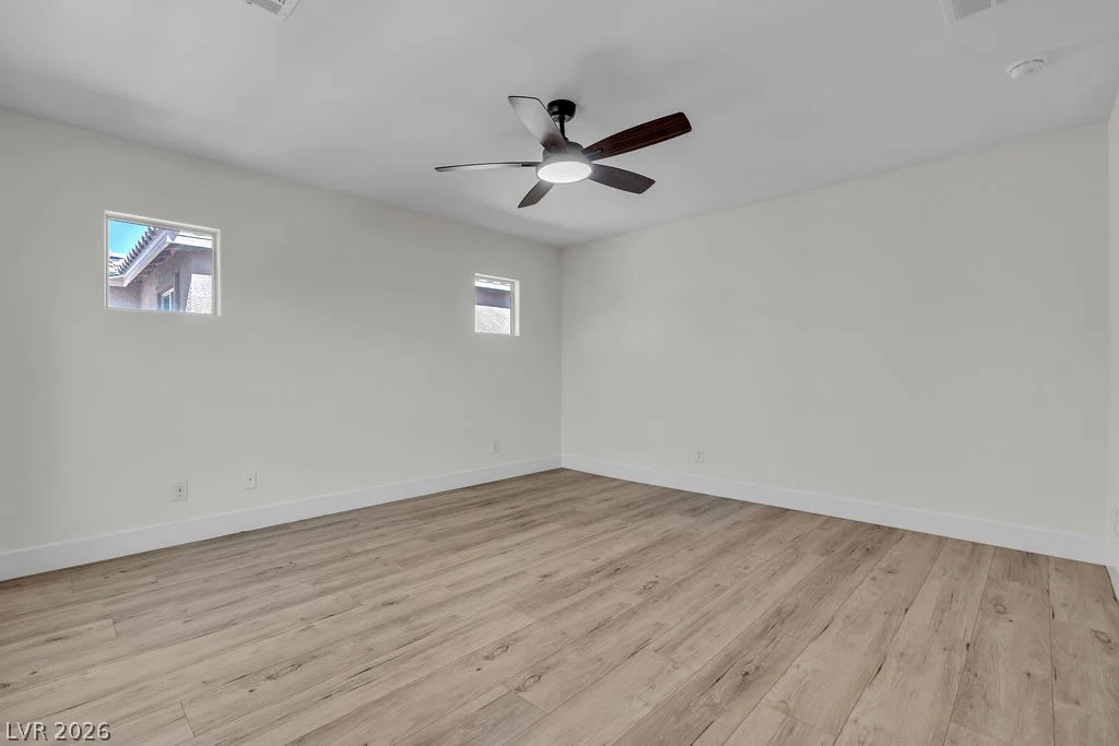 6983 Bering Strait, Las Vegas, NV 89179