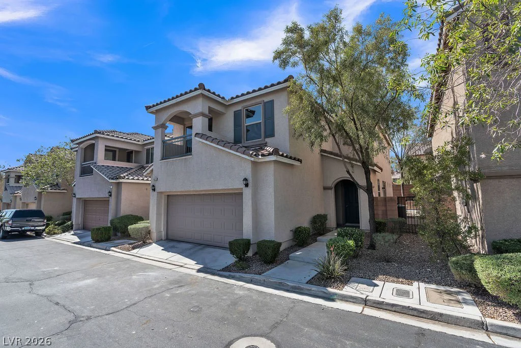 6983 Bering Strait, Las Vegas, NV 89179