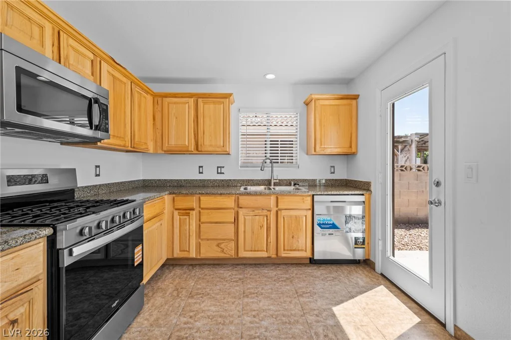 1925 Falcon Ridge, Las Vegas, NV 89142
