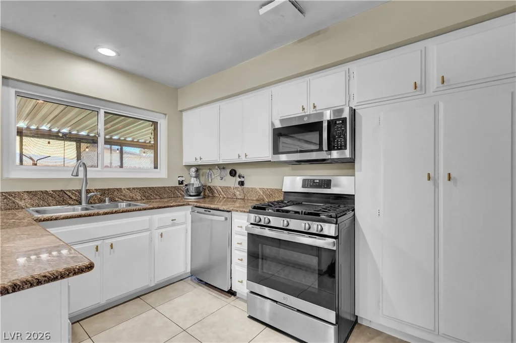 1102 Arapaho, Boulder City, NV 89005