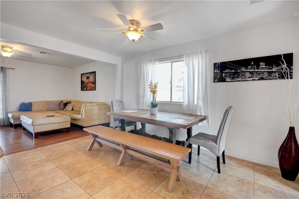 220 Moller, Las Vegas, NV 89107