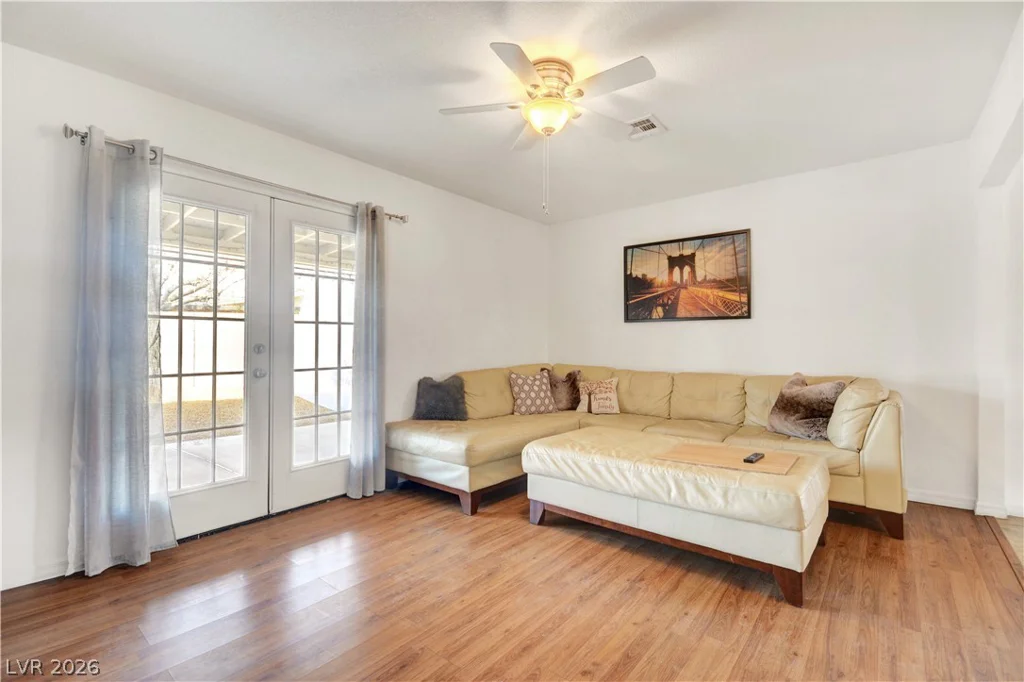 220 Moller, Las Vegas, NV 89107