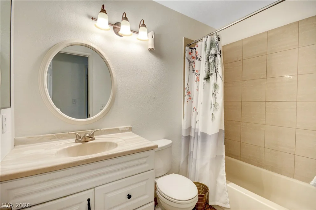 220 Moller, Las Vegas, NV 89107