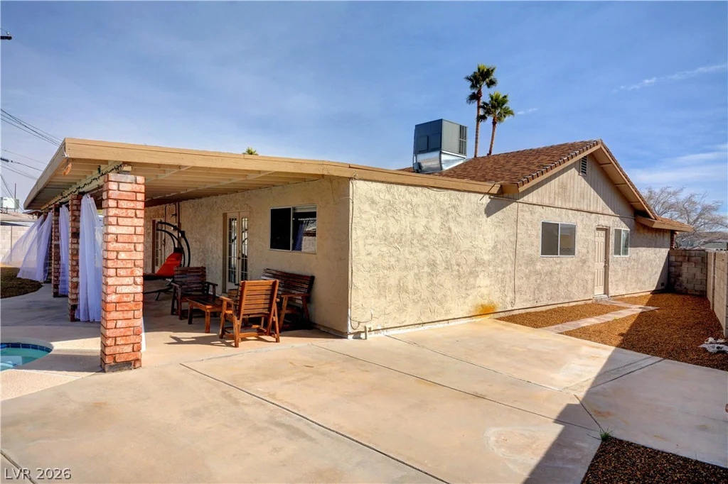 220 Moller, Las Vegas, NV 89107