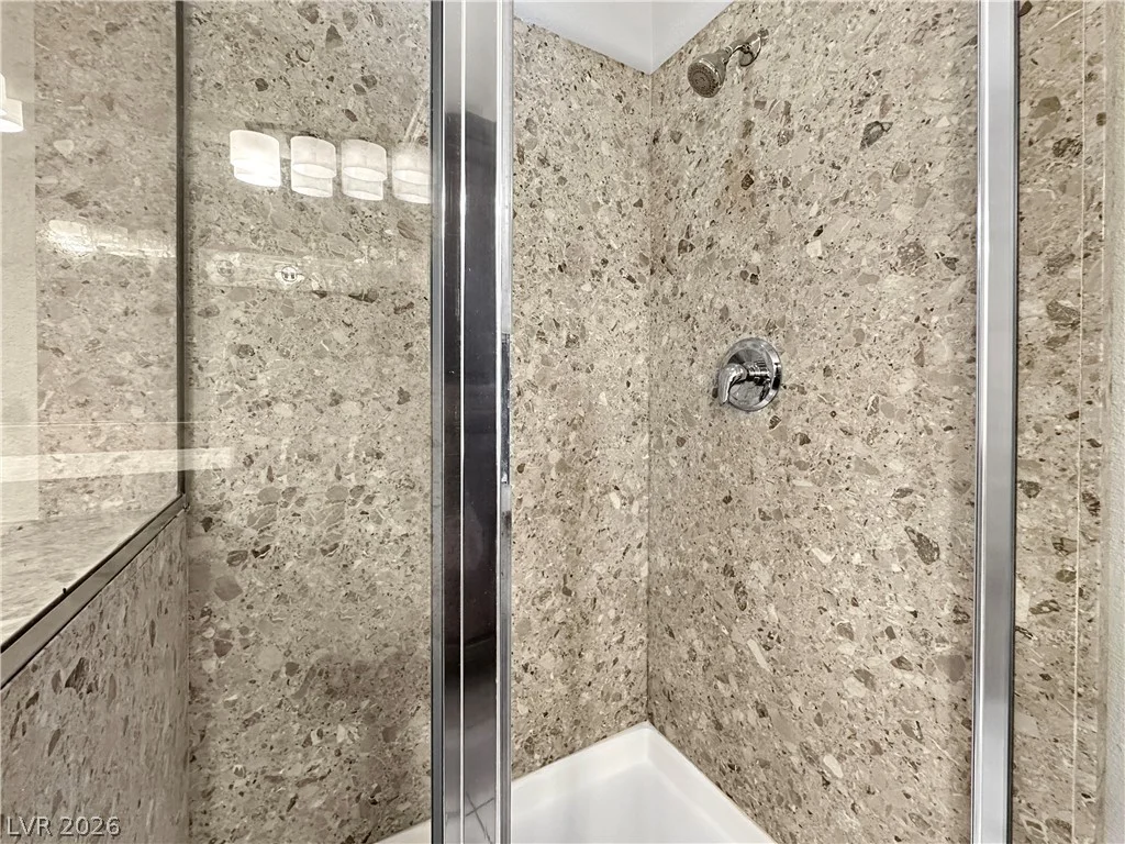 56 Serene, Las Vegas, NV 89123
